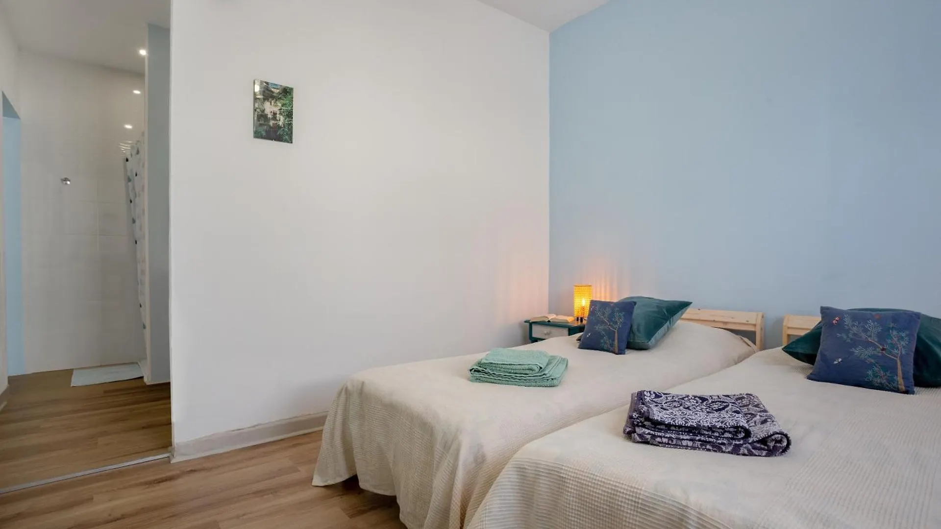Guest house Un Jardin Al Mar Hotel Genoves Spain