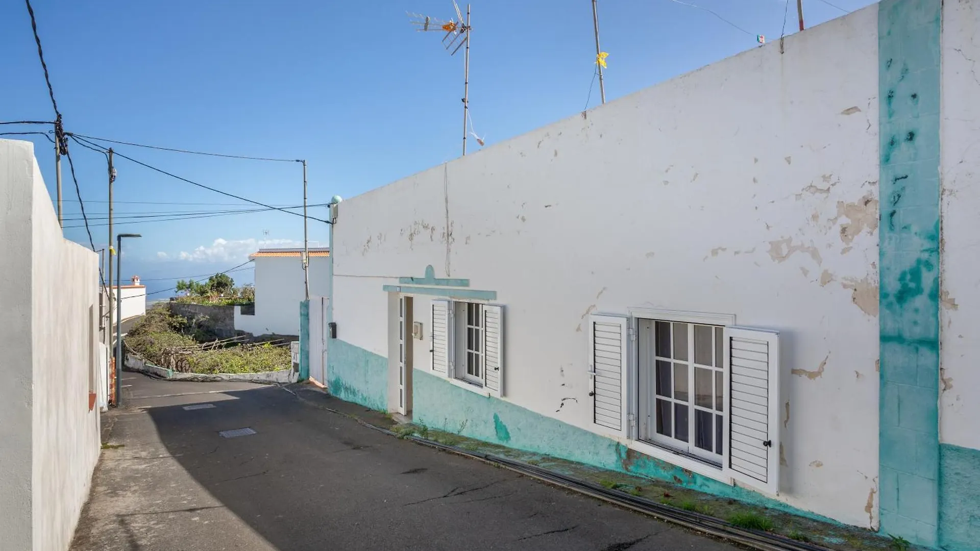 Un Jardin Al Mar Hotel Genoves 0*,  Spain