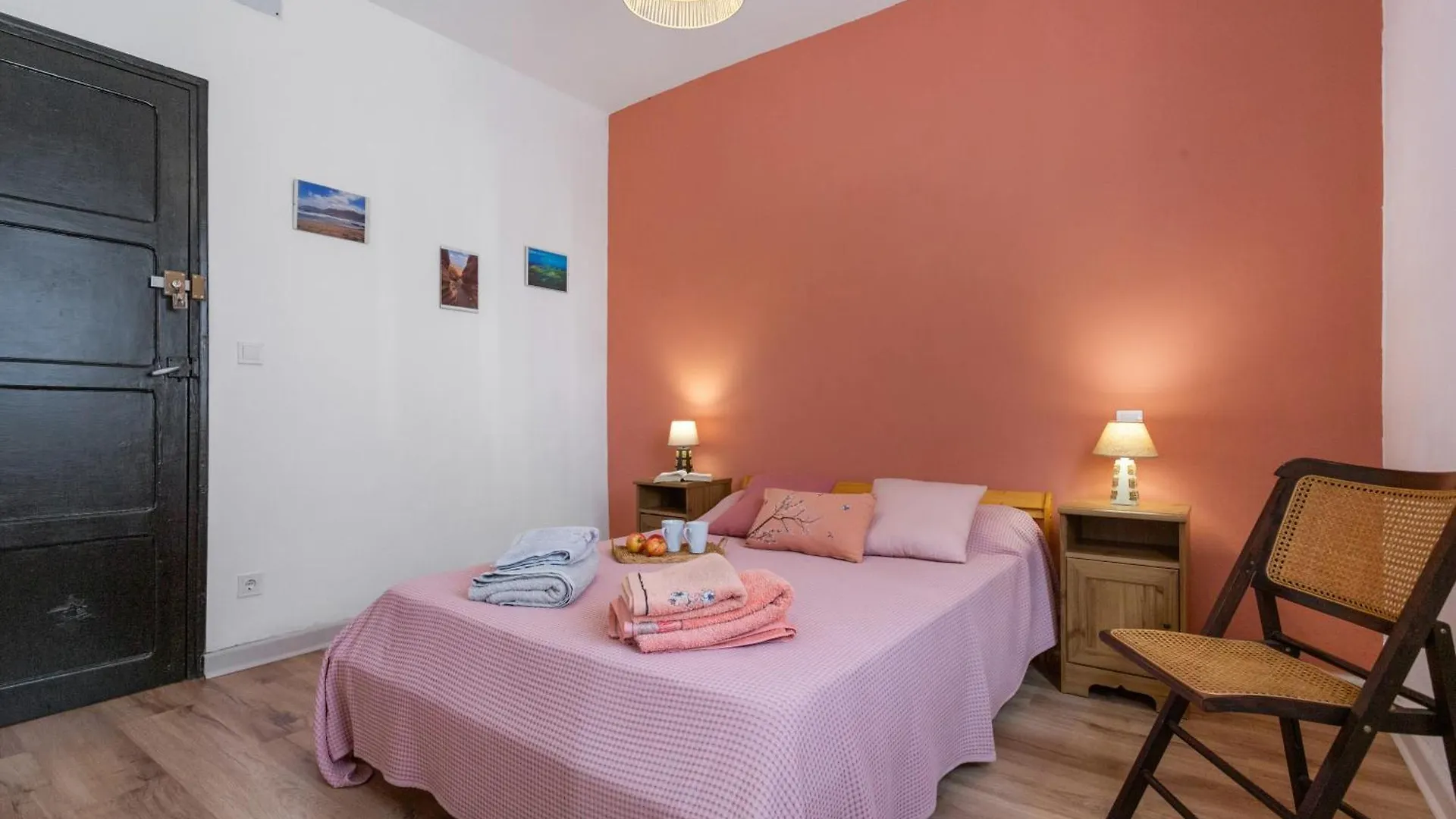 בית הארחה מלון Genovés Un Jardin Al Mar